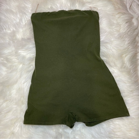 Fashion nova romper - Picture 2 of 3